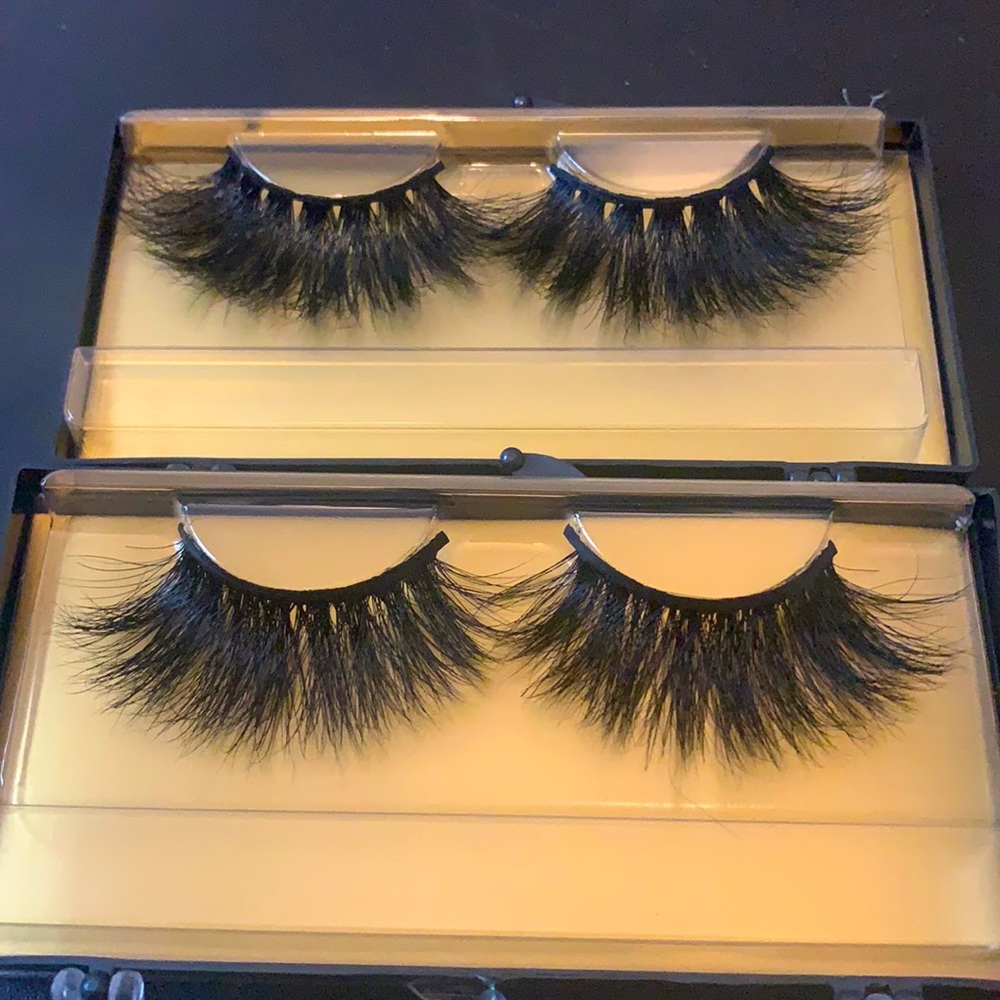 Mink lashes